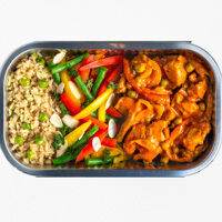 pck. hähnchencurry madras-style mit naturreis & gemüse