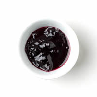 päckchen schwarze johannisbeermarmelade