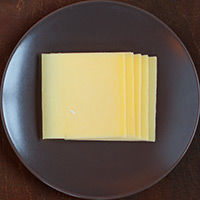 bergkäse, in scheiben
