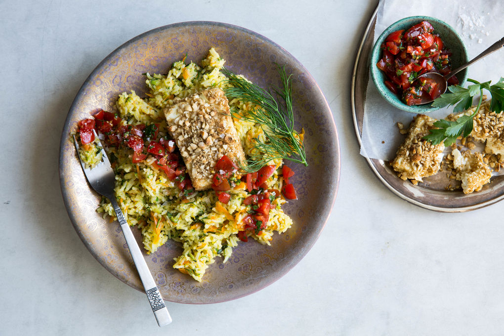 Gebackener Za'atar-Hirtenkäse auf Kräuterreis-Pilaw mit Tomaten
