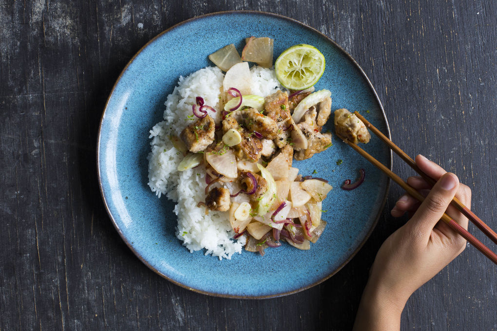 Asia-Schweinegeschnetzeltes mit Rettich und Jasminreis