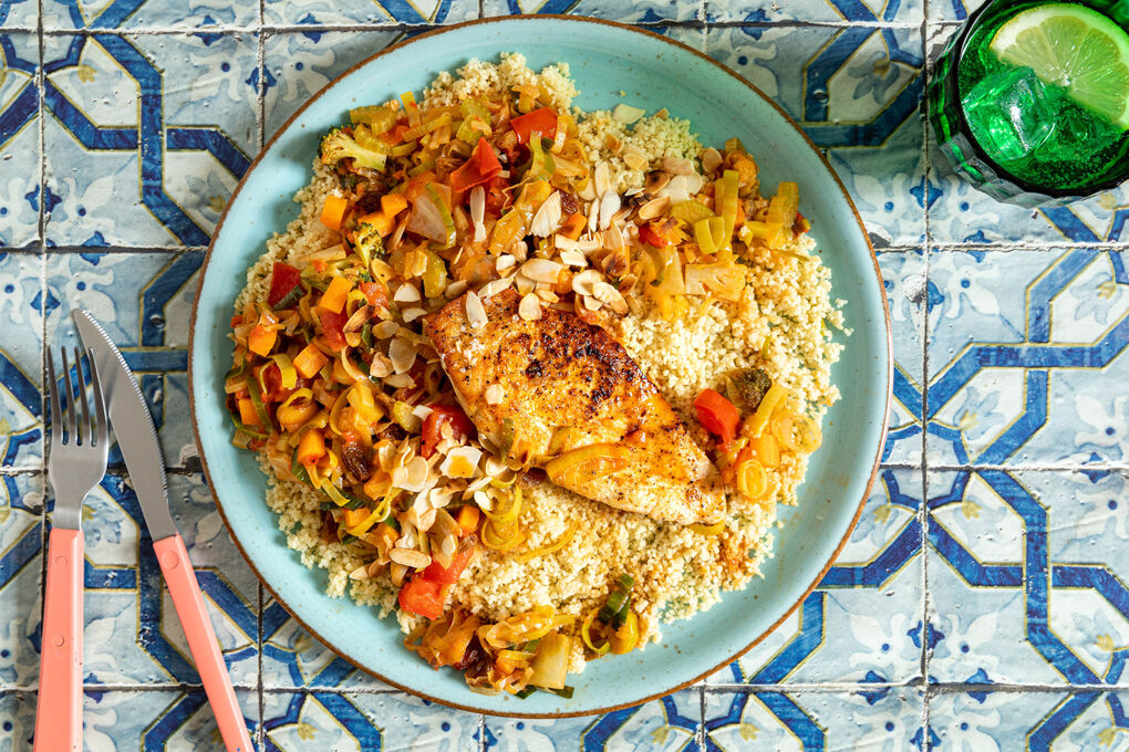 Superfix V1: Würziges Hähnchenbrustfilet mit buntem Gemüse und Couscous
