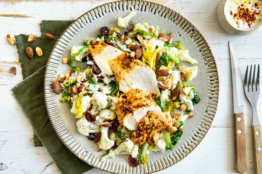 Low Carb V1: Hähnchen Piri-Piri-Style mit Blumenkohl und gebratenem Salat