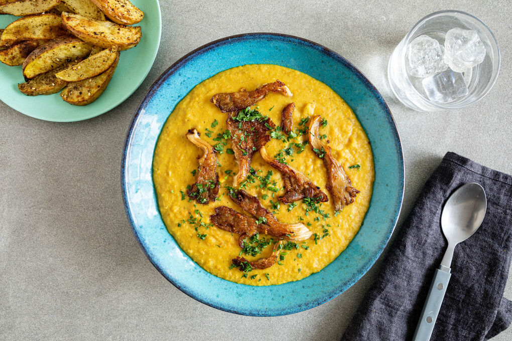 Libanesische Linsensuppe mit Austernpilzen und Za’atar-Kartoffeln