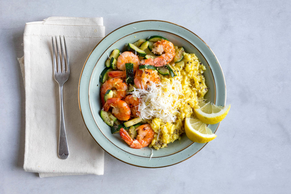 Safran-Garnelen-Risotto mit Zucchini und Zitrone