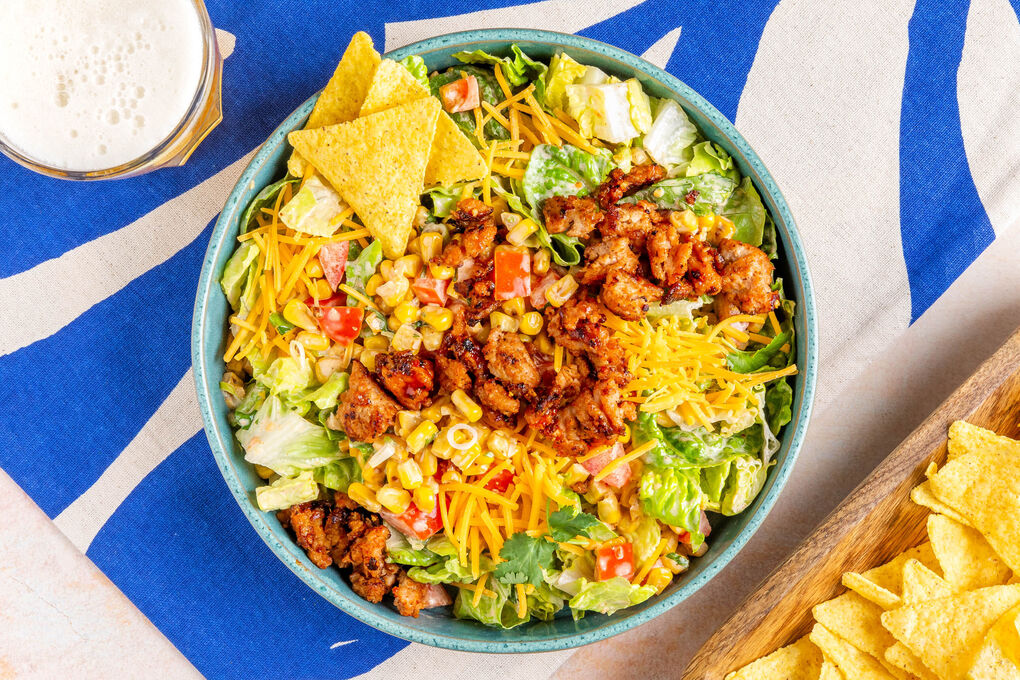 Superfix: Vegetarischer Taco-Hack-Salat mit Cheddar und Koriander-Limetten-Dressing