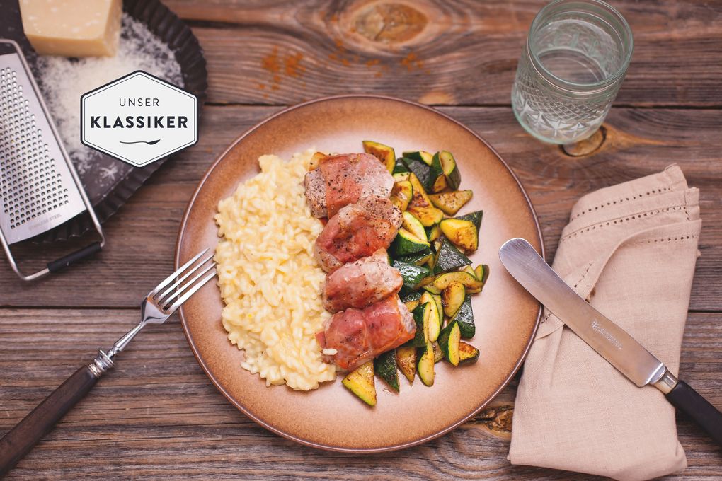 Italienisches Saltimbocca mit Zitronenrisotto und Gewürzzucchini