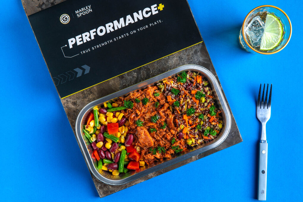 Mexikanisches Pulled Chicken mit Quinoa und buntem Bohnen-Gemüse