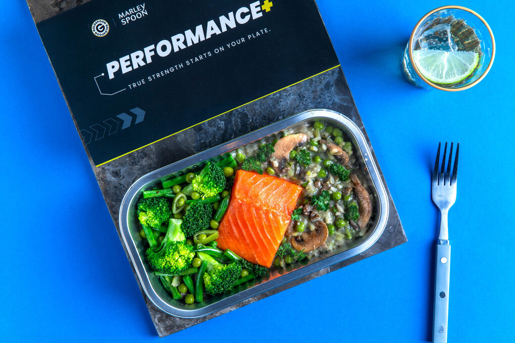 Saftiger Stremellachs mit Pilzrisotto und Gemüse