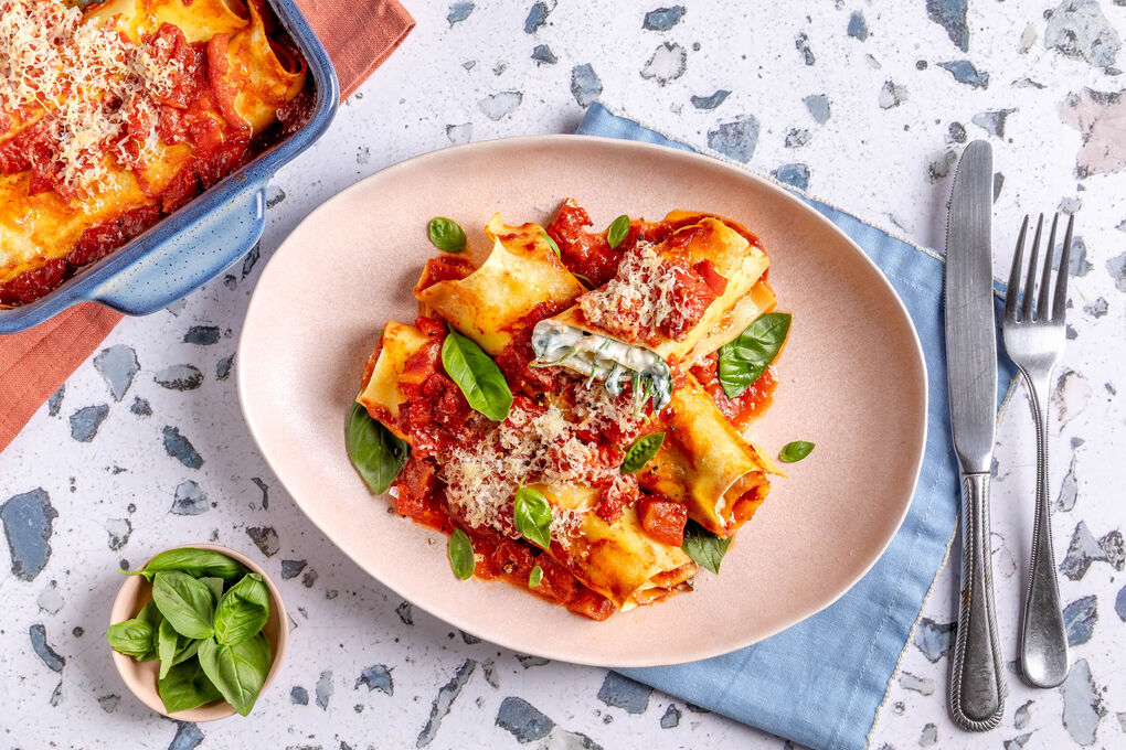 Gefüllte Nudelrollen mit Ricotta und Spinat