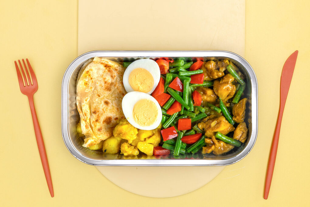Hähnchen-Masala Surinam-Style mit Schlangenbohnen und Kartoffeln