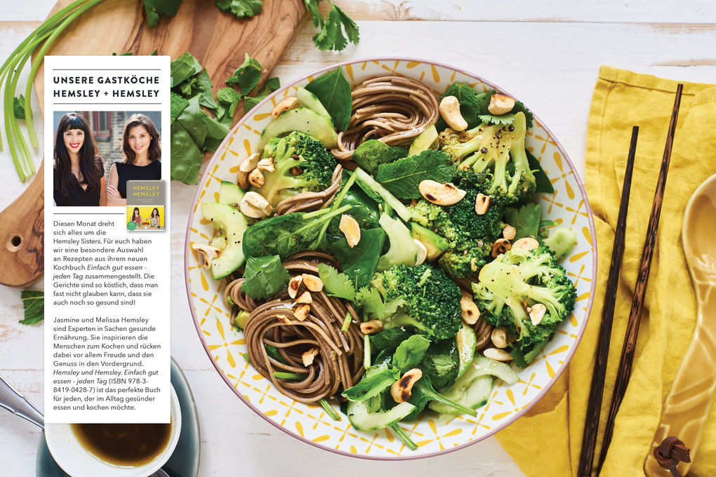 Göttlich-grüner Nudelsalat mit Avocado und gerösteten Cashews