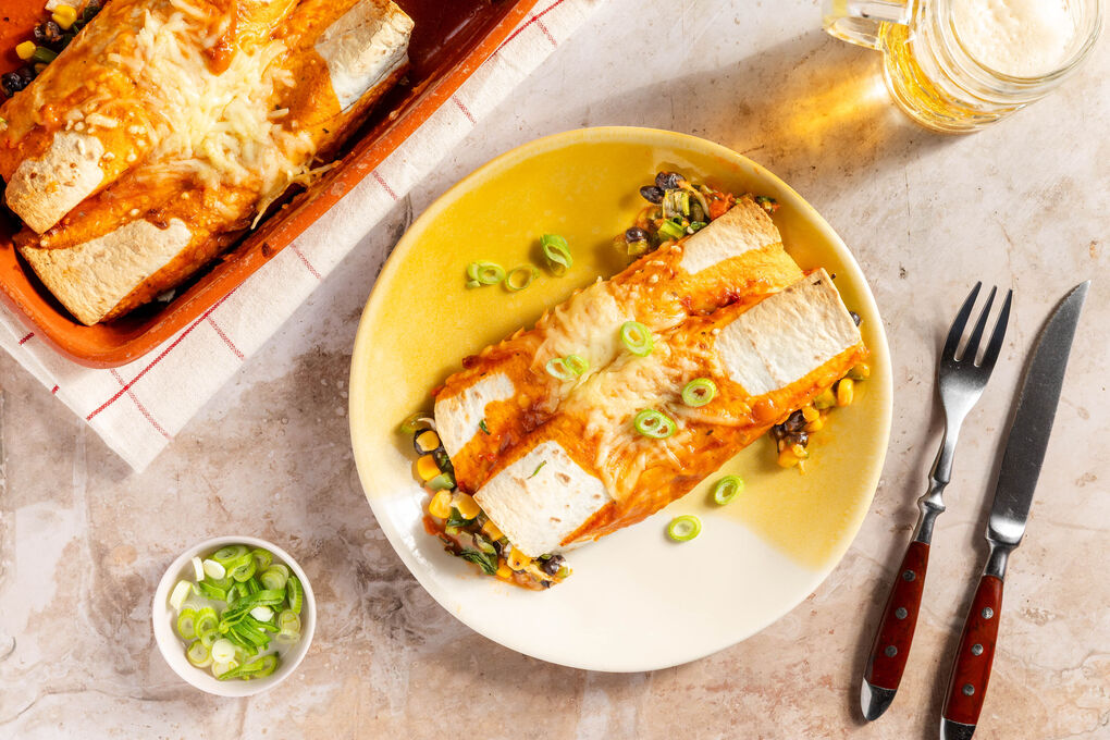 Enchiladas mit extraviel Käse und Bohnen-Spinat-Gemüse mit Mais