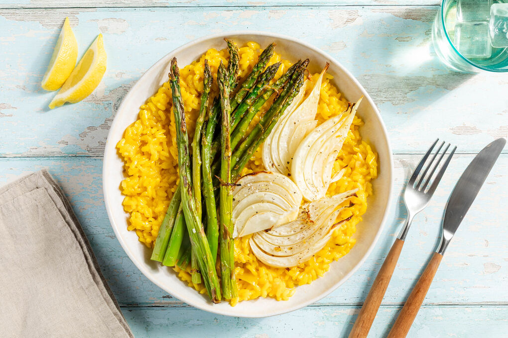 Spargel-Fenchel-Risotto mit Safran und Zitrone