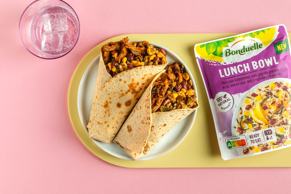 Burritos mit Schawarma-Pilzen und Bohnen-Reis-Gemüse