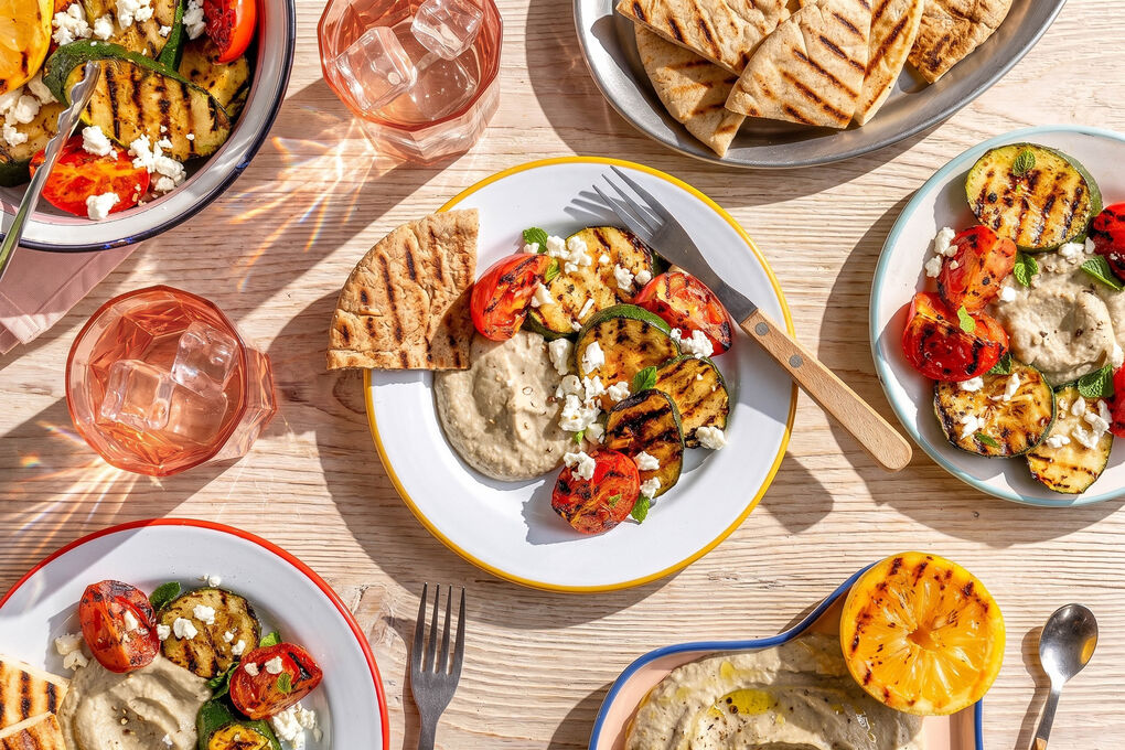 Gegrilltes Sommergemüse mit Feta und Baba Ghanoush