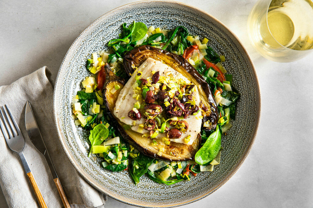 Seehecht Low Carb mit Gremolata und Auberginen-Spinat-Gemüse