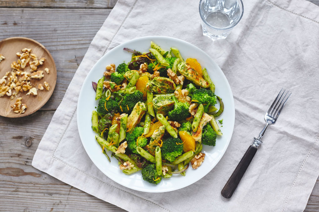 Italienischer Nudelsalat mit Hühnchen